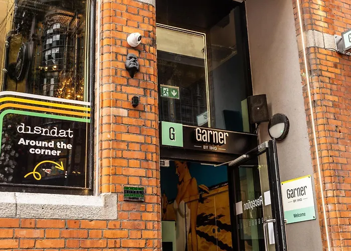Rezz Temple Bar, Dublin Hotel